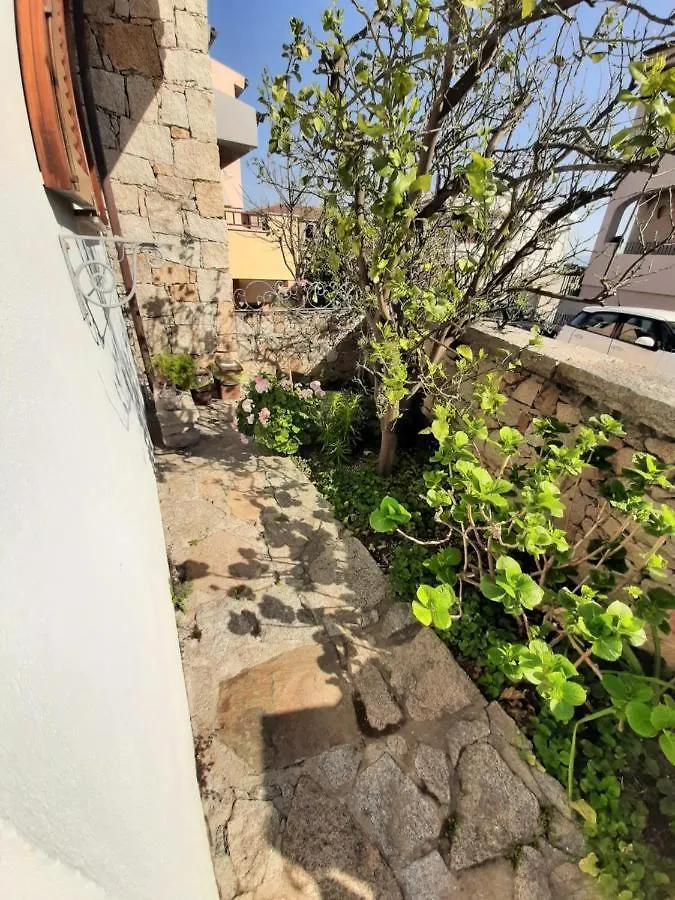 I Giardini Di Carmen Apartamento La Maddalena  0*, La Maddalena (Sassari) Itália